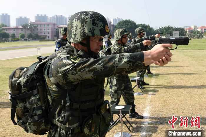 强军先强将福建武警掀练兵热潮