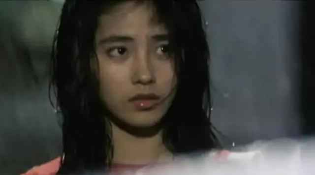 和林青霞同时闯香港的美女，赢过张曼玉，输给