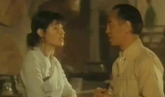 和林青霞同时闯香港的美女，赢过张曼玉，输给