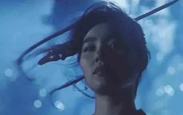 和林青霞同时闯香港的美女，赢过张曼玉，输给