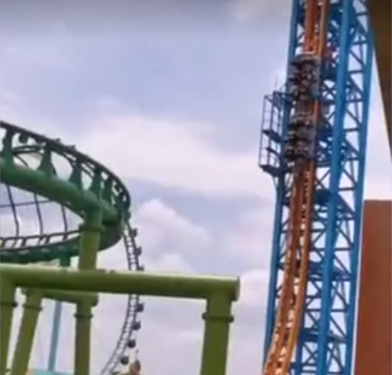 浙江一游乐园摩天飞轮突发故障，游客被垂直悬