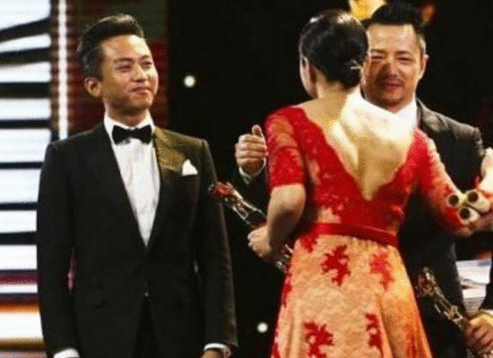 两次失婚的郝蕾与第三春感情稳定！男方体态臃