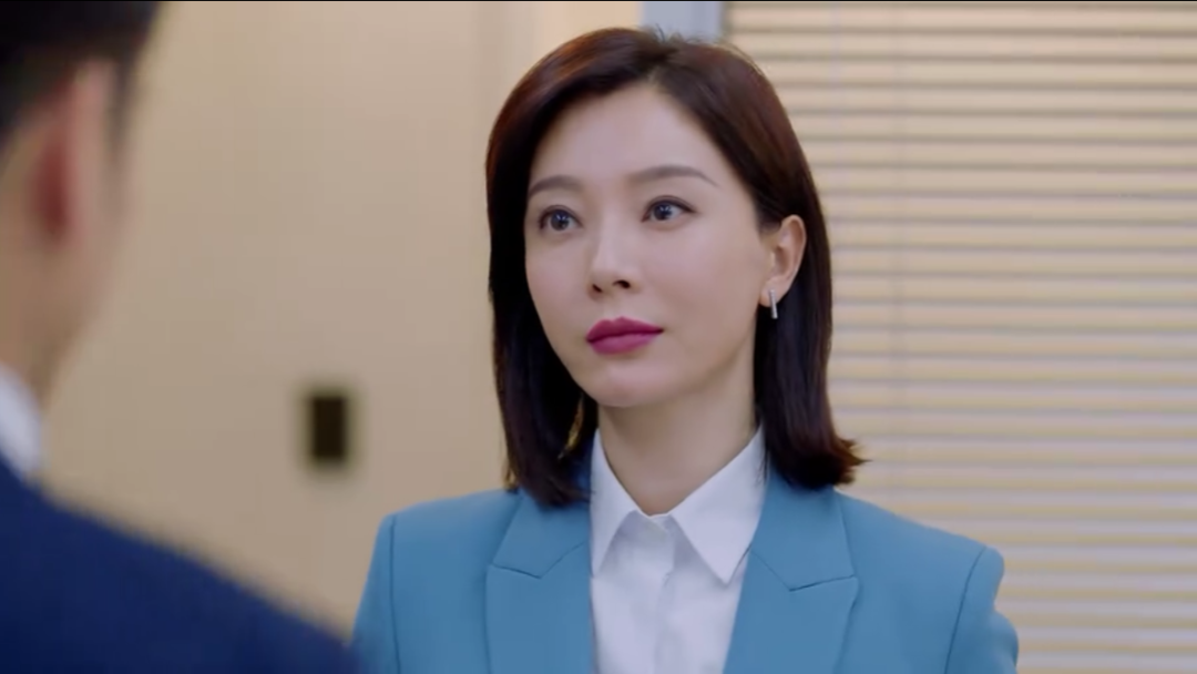 潘粤明新剧搭档“小章子怡”，讲成功女性婚恋