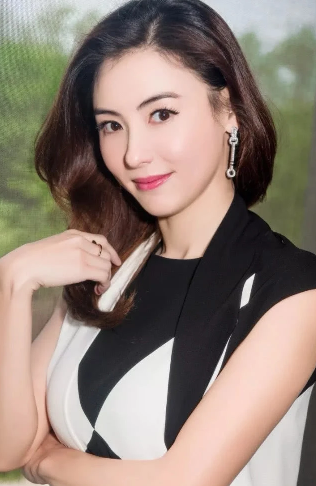 继张柏芝称不洗脸养肤后，陈乔恩自爆吃猪大肠