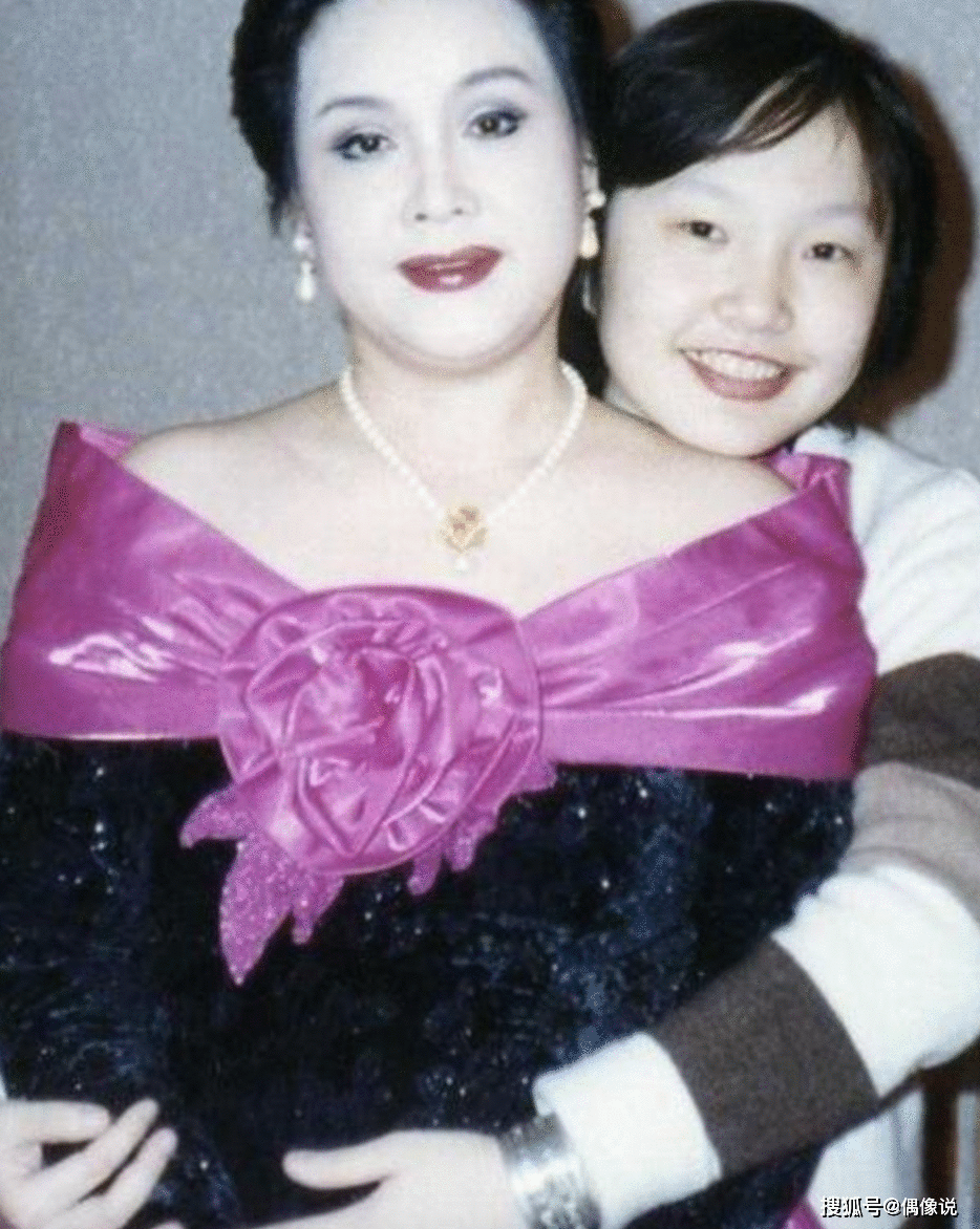 李谷一二婚丈夫去世！夫妻相伴几十年，给唯一