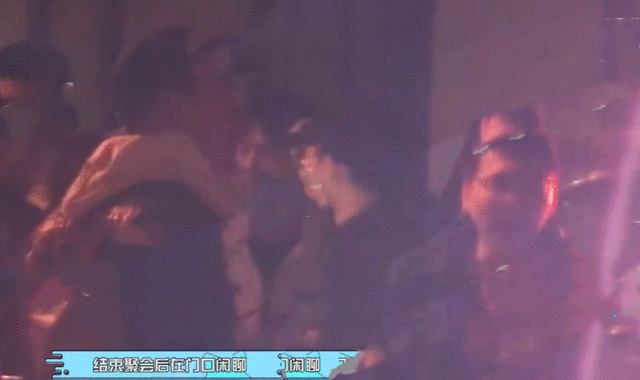 究竟是出轨还是与徐璐分手了？张铭恩被拍与胡