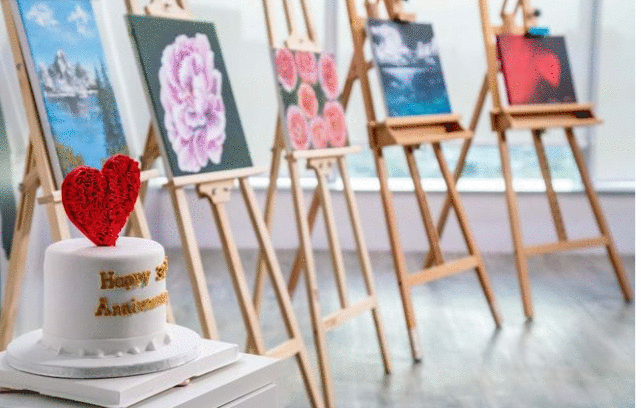 刘德华网上庆祝歌迷会32周年，首度展示父女俩宅