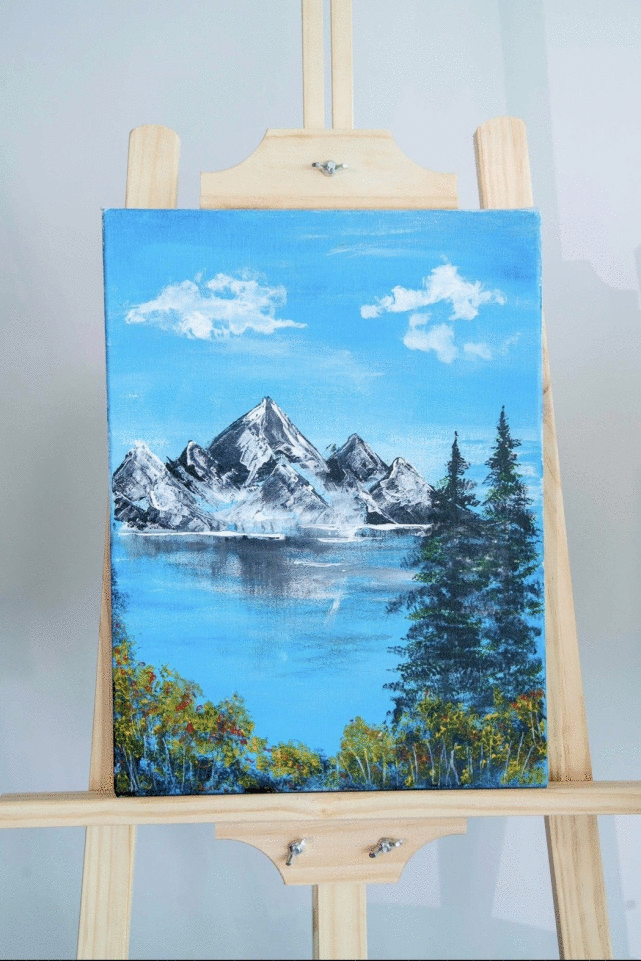 刘德华网上庆祝歌迷会32周年，首度展示父女俩宅