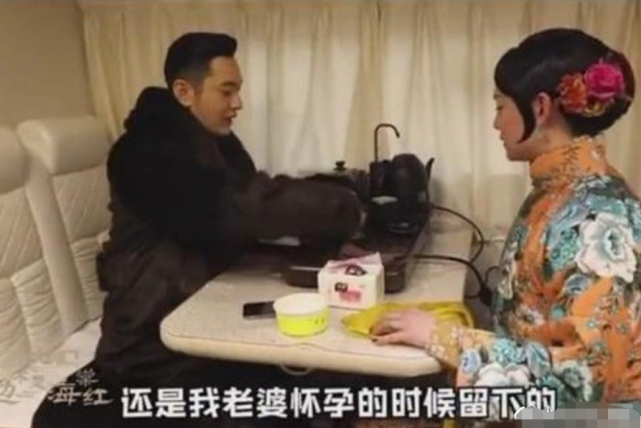 baby和公司解约后疑重回黄晓明怀抱，隔空秀恩爱