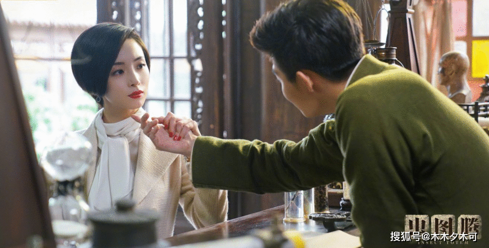 一个巴掌拍不响，胡冰卿出手这么狠，真能将自