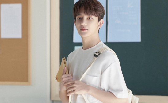 范丞丞p图太猛，沈腾瞬间年轻15岁，朗朗也成了