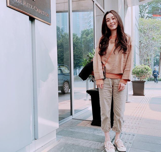 范玮琪回应学历质疑 回怼：查清来龙去脉再来酸