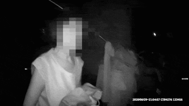 绍兴一老太太家!袜子、饮料瓶、罐头里…翻出