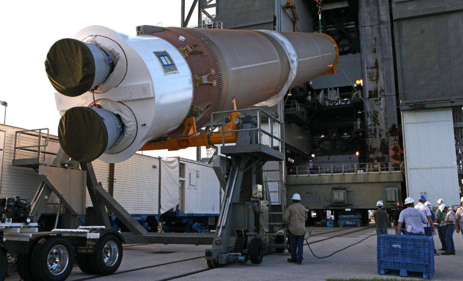 俄罗斯军事专家表示,美国火箭制造业不可能完
