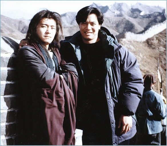 “如花”全家福曝光，妻子女儿美得不像话，重