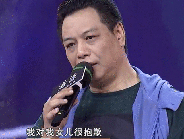 “如花”全家福曝光，妻子女儿美得不像话，重