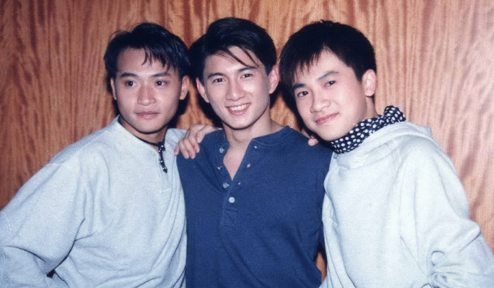 他本是小虎队第四位成员，巅峰时碾压苏有朋，