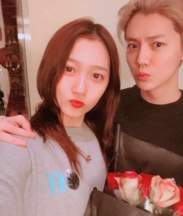 关晓彤自曝20岁第一次被骂哭，那年她与鹿晗公布