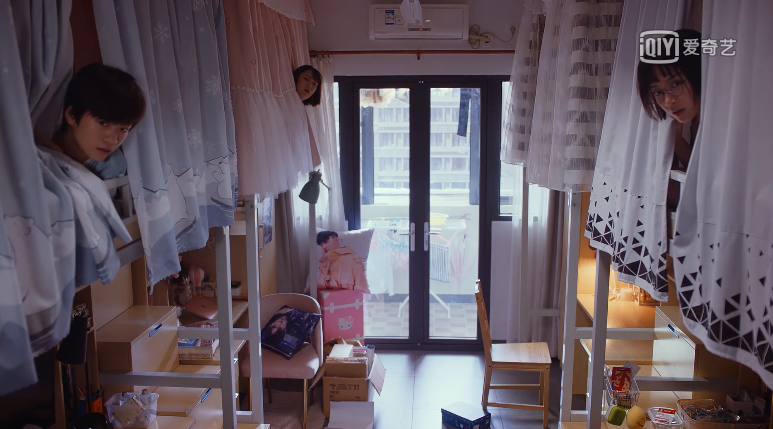 关晓彤这部新剧必推，总算演起霸道姐了，让人