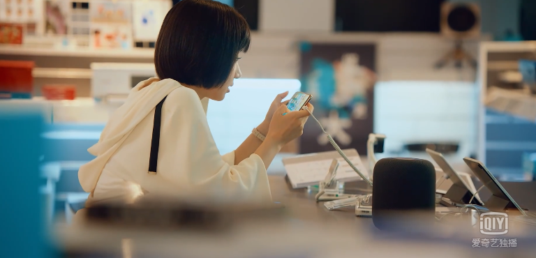 关晓彤这部新剧必推，总算演起霸道姐了，让人