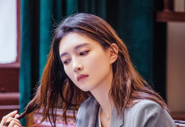 《二十不惑》将撞档《三十而已》？这个暑假档