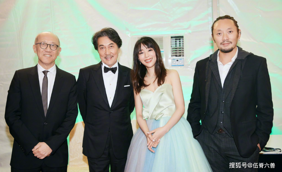 从一线女星到为小10岁的白宇做配角，40岁的张静