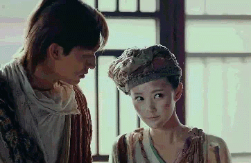 李一桐出道5年主演十几部戏,就是不火,但她配