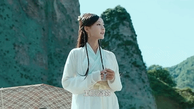 李一桐出道5年主演十几部戏,就是不火,但她配