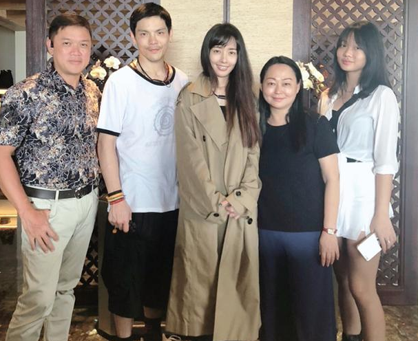 向佐娶郭碧婷，与其说是真爱，不如说是为了所