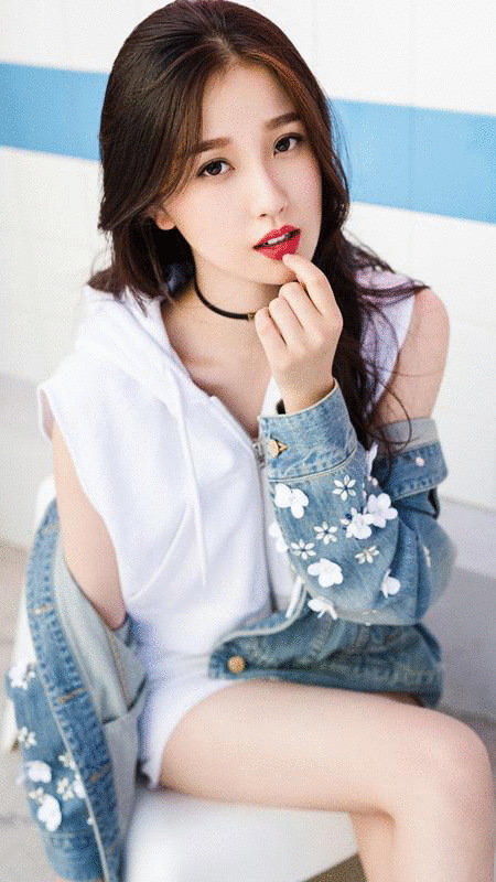 虞书欣张雨剑再度合体，张雨剑：虞书欣最近比