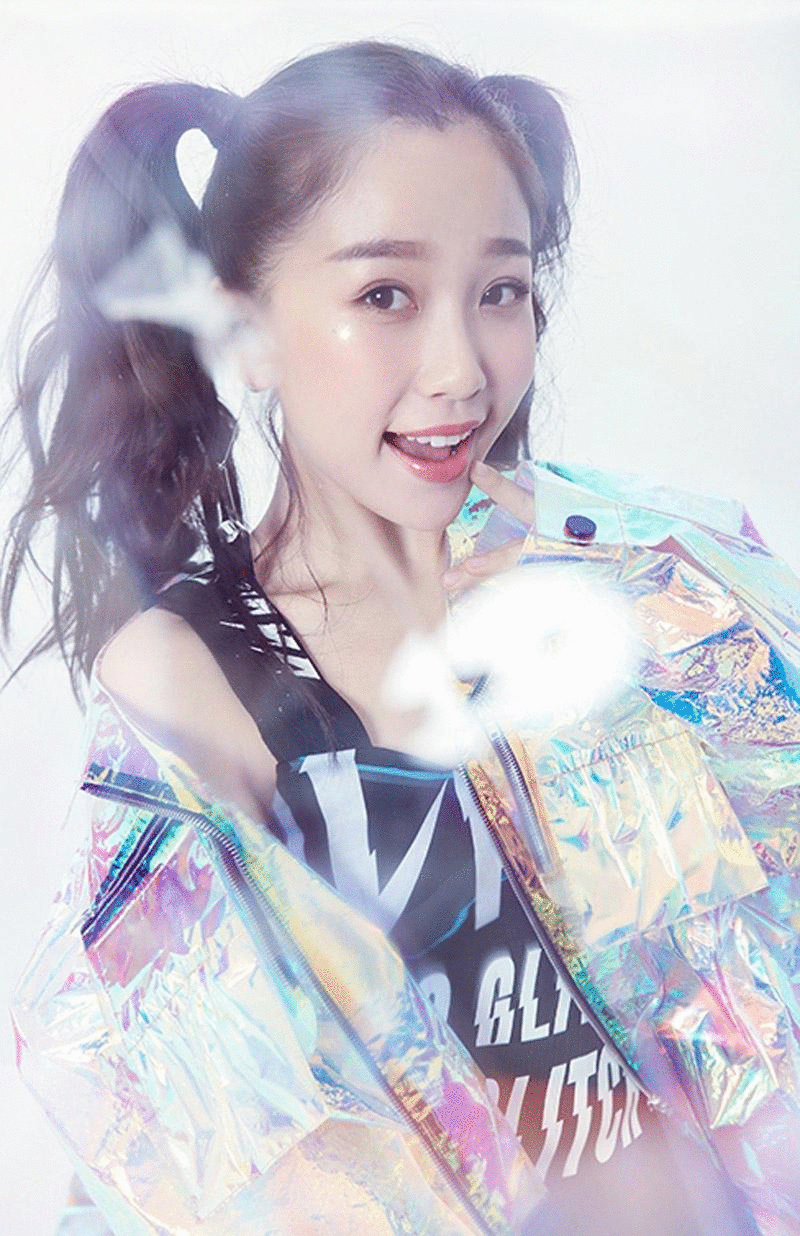 虞书欣张雨剑再度合体，张雨剑：虞书欣最近比