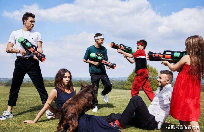 贝克汉姆女儿长大了！与准嫂子一同逛街，暴风