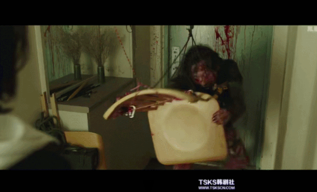 刷爆全网的「年度丧尸片」，影帝+女神的王炸组