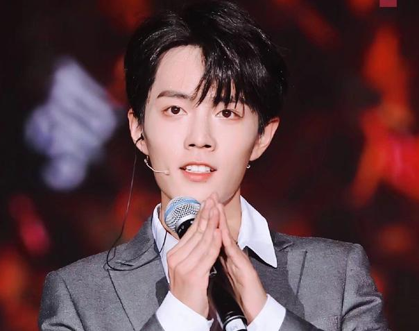 王一博迎来第23个生日，众多肖战的高仿号却在评