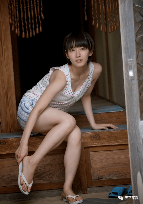 三编丨情侣之间的小游戏永远都是女方赢 不过有