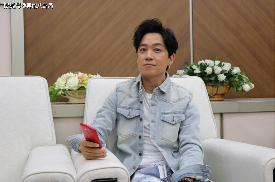 潘粤明翻车?张柏芝涉诈骗?陈翔毛晓彤复合?