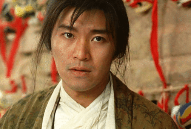 周星驰电影里的配角都可以换,唯独他不能换,