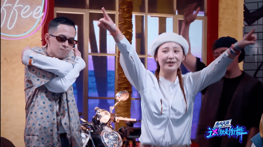 豆瓣9.0，这档零黑幕，刚开播就爆了丨毒药头条