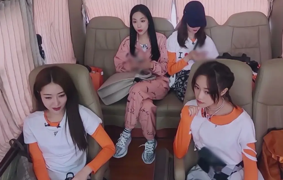 知情人曝《乘风破浪的姐姐》最终出道名单，万