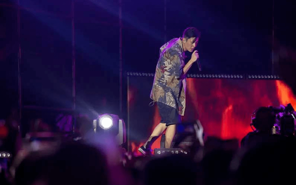 陈冠希晒3岁女儿近照：艳照门过去12年，他还好