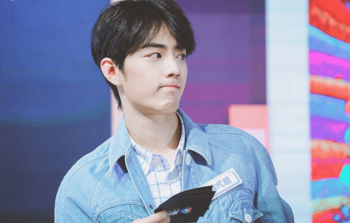 肖战罕见营业，粉丝却不满杯水车薪，天涯大神