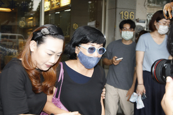 女星罗霈颖死因曝光，检验报告出炉，遗体不解