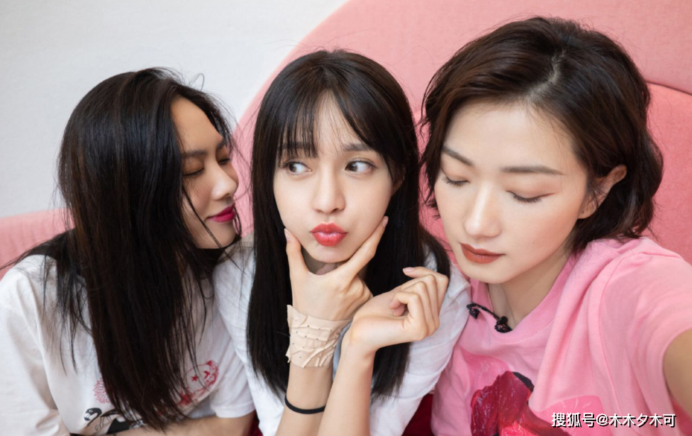 《乘风破浪的姐姐》第二次公演分组完成，伊能