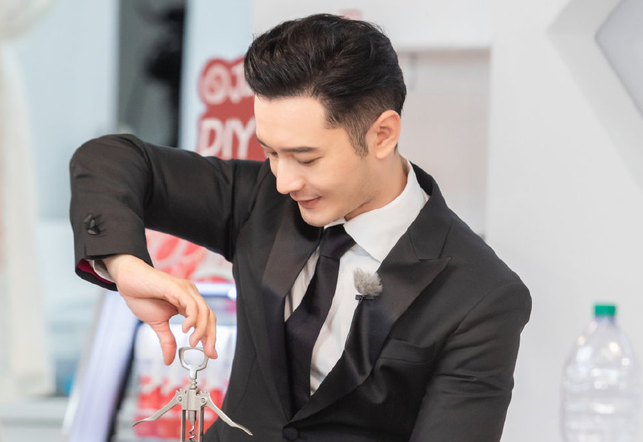 《中餐厅4》预告，黄晓明刚下车就被坑，林大厨