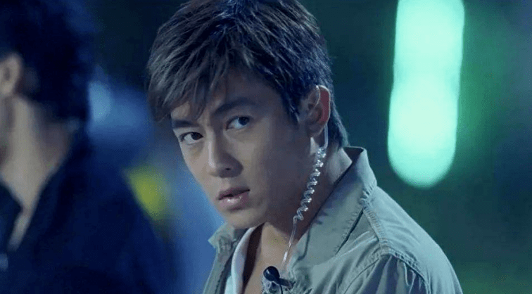 陈冠希晒3岁女儿近照：艳照门过去12年，他还好