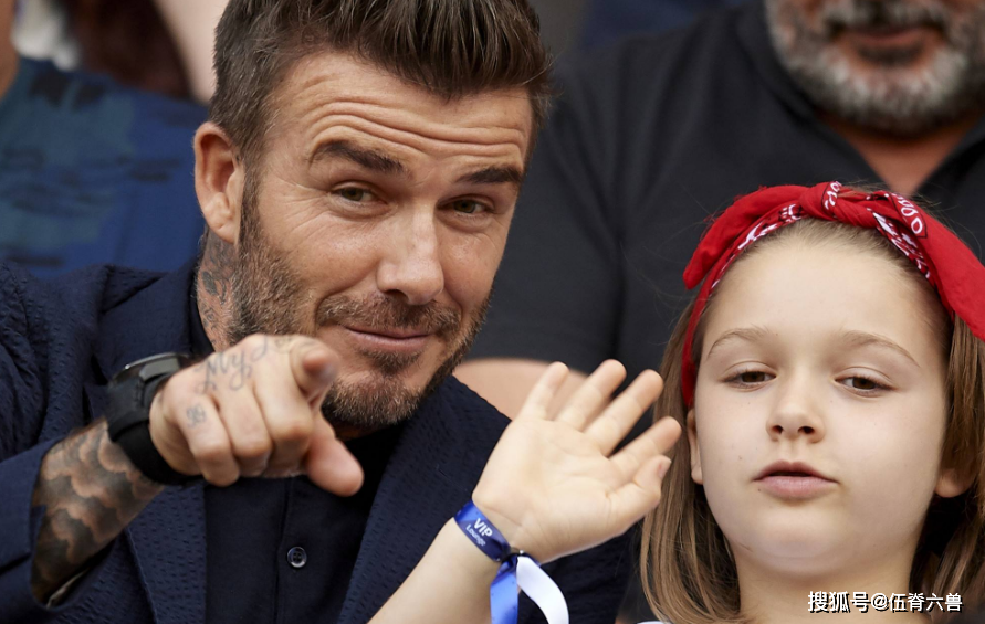 贝克汉姆女儿长大了！与准嫂子一同逛街，暴风