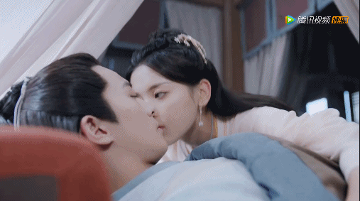 本色出演就夸演技好？求求别再吹杨超越「灵」