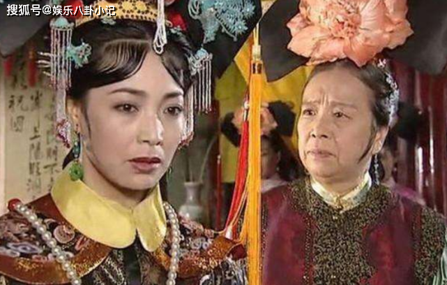 59岁戴春荣近照，与丈夫结婚34年零绯闻，女儿漂