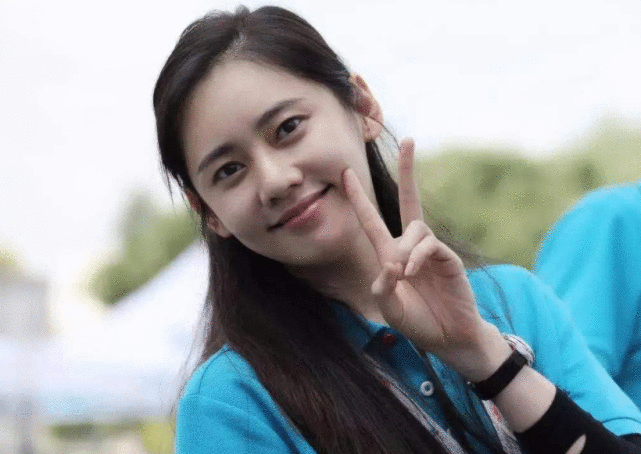 亲妈卖惨亲爹隐形，4000万安置费是泡影，真娱乐