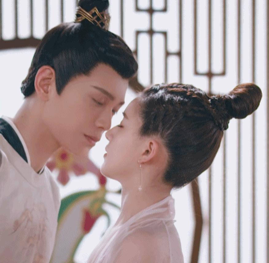 赵露思又恋爱了？绯闻男友曾参加《创造营》，